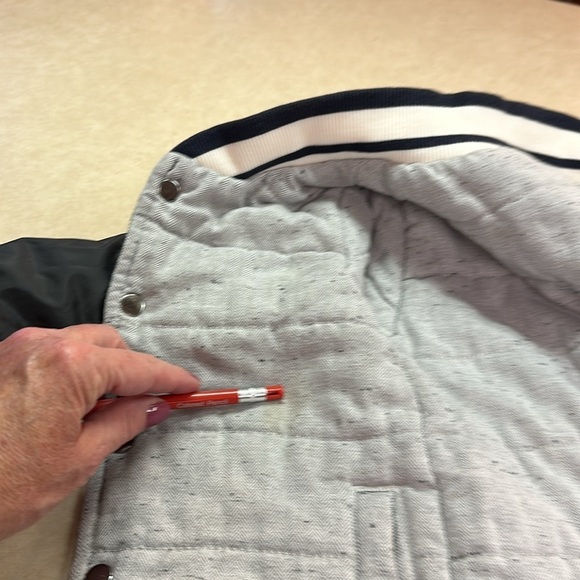 Cat & Jack Boys Reversible Fall/Winter Bomber Full Snap Jacket Playcoat 3T-4T - Picture 8 of 10